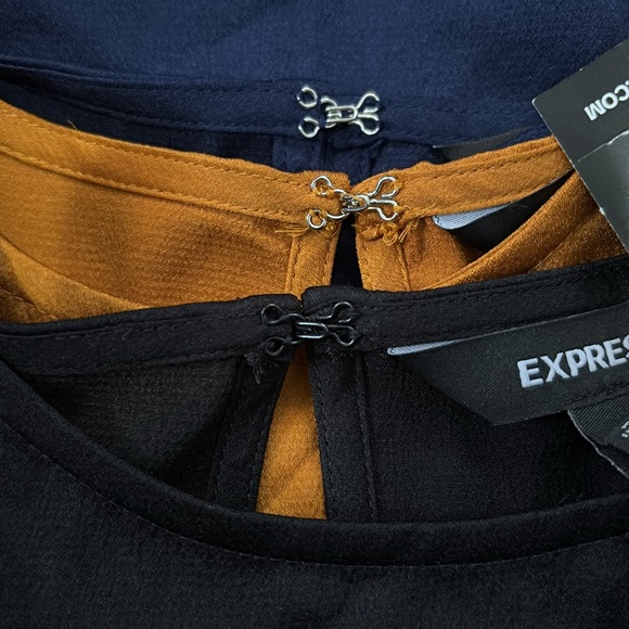 Bundle - Express Blouses - Picture 12 of 12